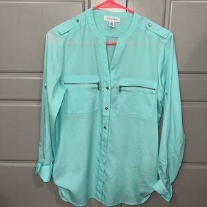 ❌❌ SOLD ❌❌ Calvin Klein Aqua / Light Teal Blouse Button Down Size Small